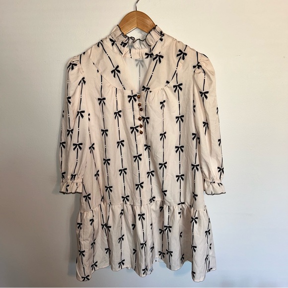 Bow Print Mini Dress Babydoll Size M Medium Women Puff 3/4”Sleeve White & Black - Picture 8 of 8